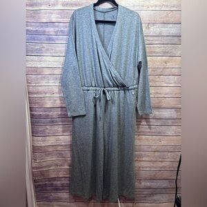 LIVI Wide Leg Capri Gray Surplice Jumpsuit Size 18/20